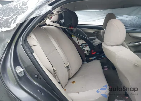 2011 Toyota Corolla Le z USA, uszkodzony, nr VIN JTDBU4EE7BJ099261